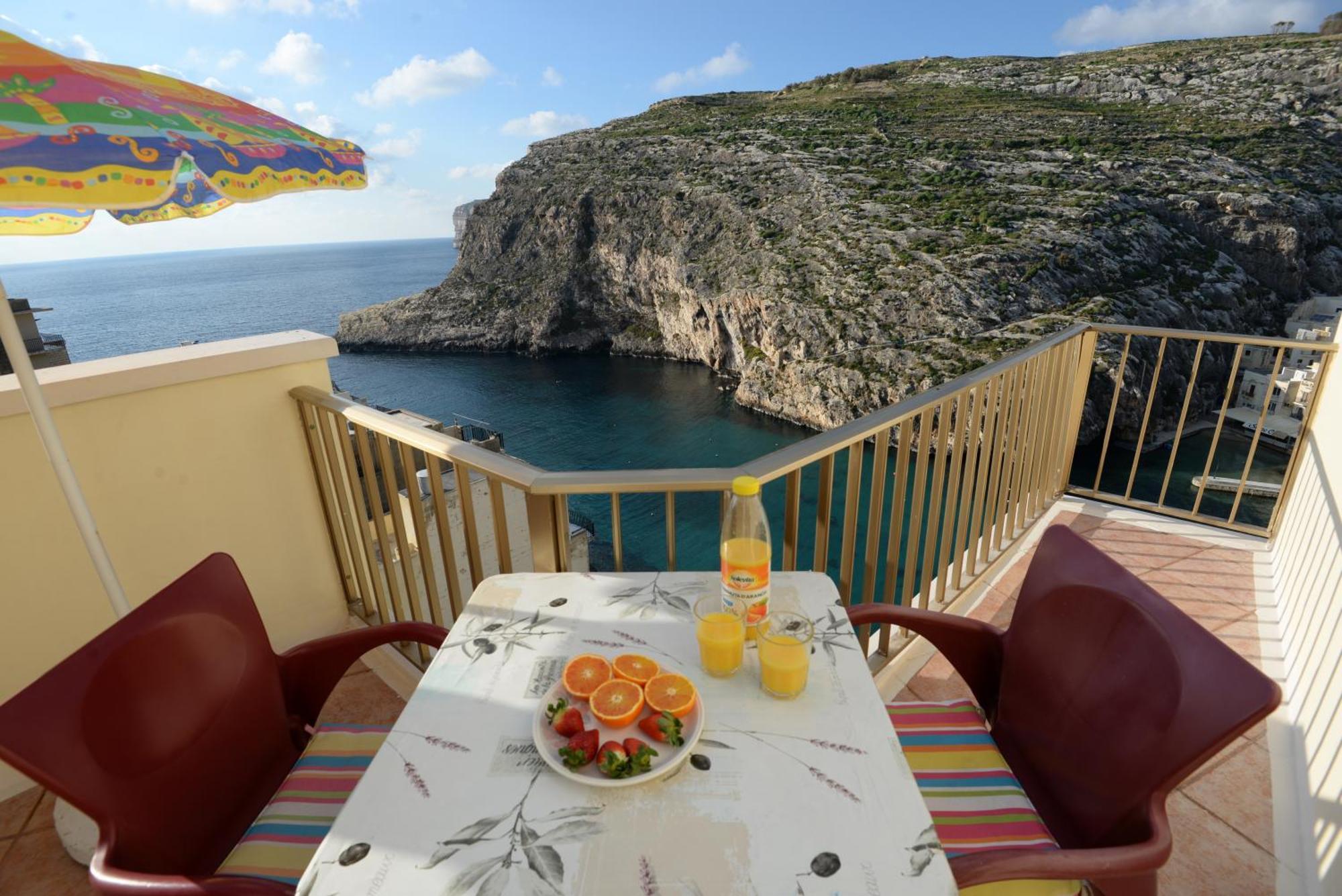 Avalon - Bellevue Gozo Apartment Xlendi Bagian luar foto